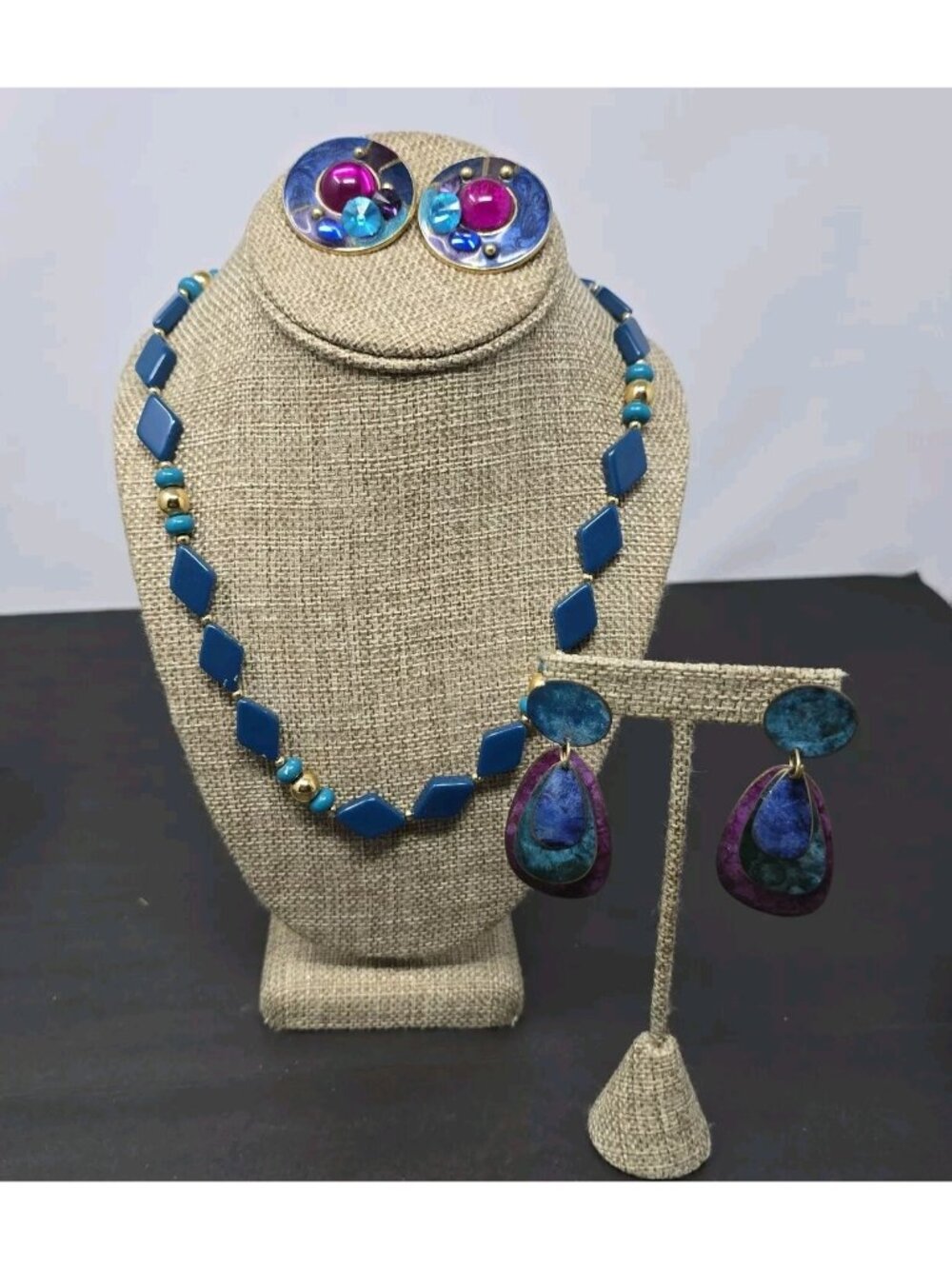1980s Trifari Necklace Jewelery Lot Blue Purple Blue Pierced Earrings Statement